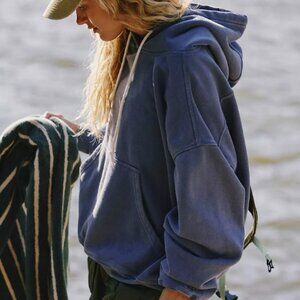 New with tags Women Final Call Hoodie Color Twilight Tide